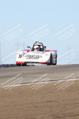 media/Oct-26-2025-CalClub SCCA (Sun) [[8ce1e69566]]/Group 6/Grapevine/